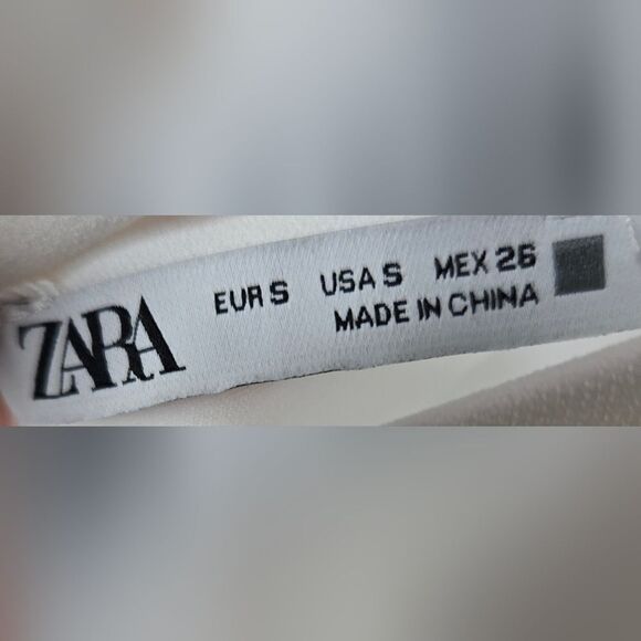 NWT Women's White Zara Padded Shoulder Midi Dress w/ Ruching V Back Size Small - Picture 10 of 10